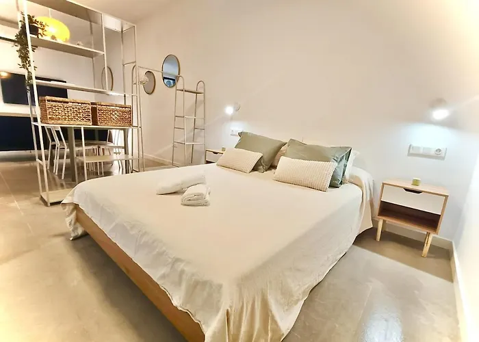 New Loft Near The And Downtown Apartment *